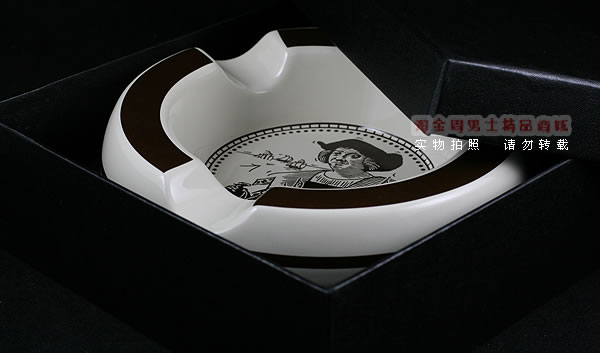 ���������Ǵ�ѩ ���̻Ҹ�ASH-2-4