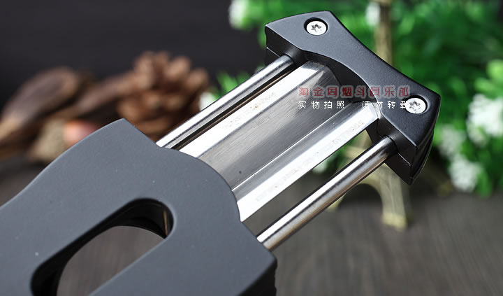 美国Colibri Cigar Cutter科乐比雪茄剪V切 CU300T1-3