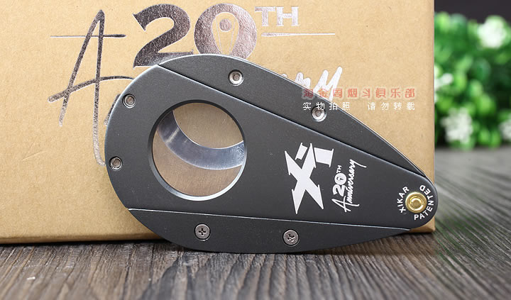 美国Xikar 西卡 20周年限量版雪茄刀 101RTI 钛合金色-3